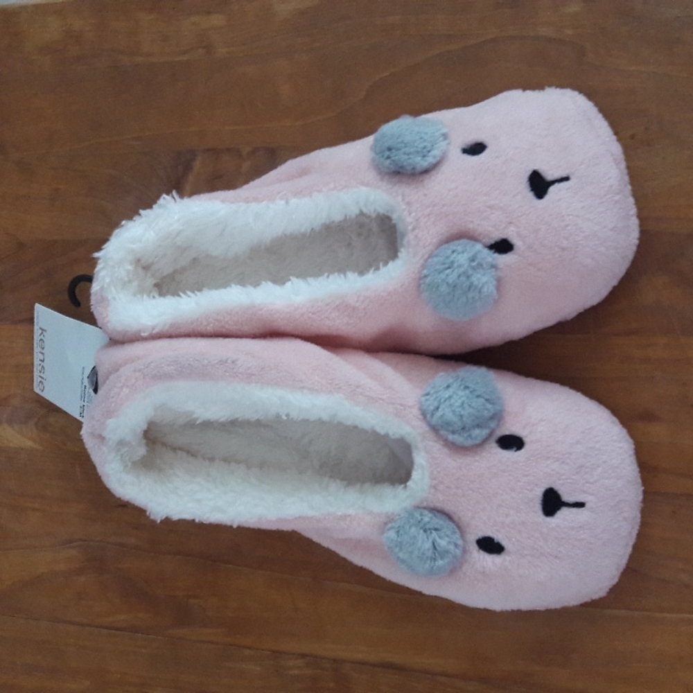 Kensie Home Socs Wide Awake Pink Dog Embroidered  Face Size S/M Non Slip